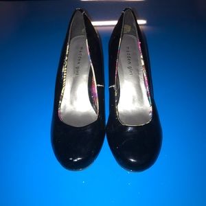 Black heels